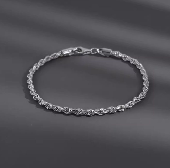 TOREVO Cuban Link Chain — Water-Resistant Titanium