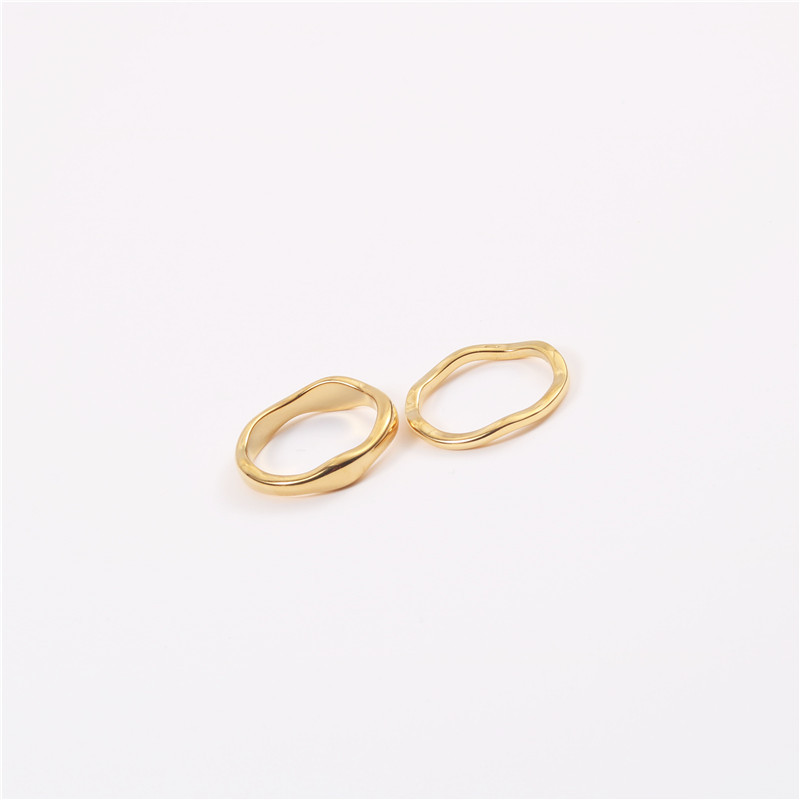 TOREVO Everyday Gold Ring — Stackable
